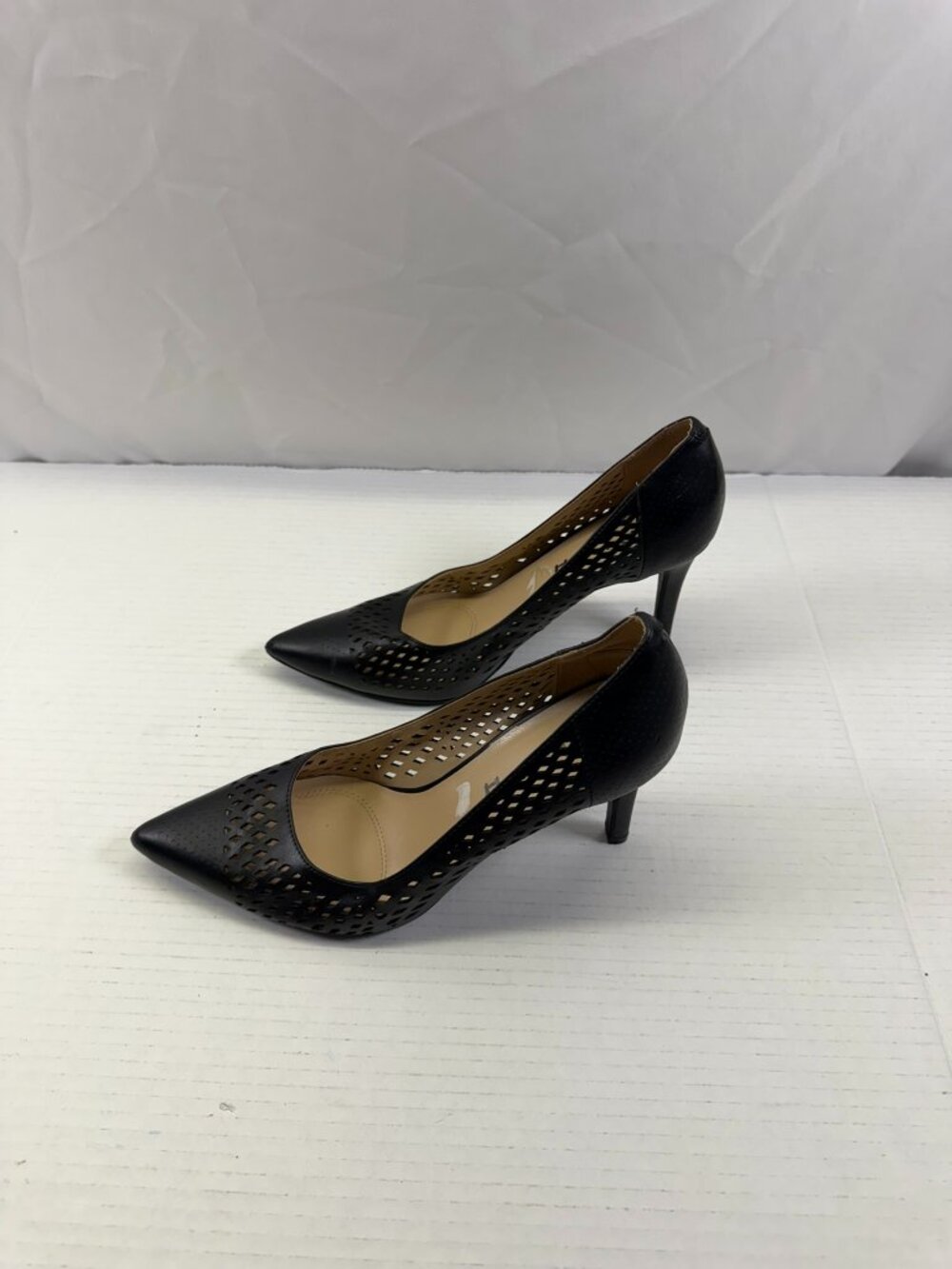 UNISA WOMEN'S 3" STILETTO BLACK HIGH HEEL SHOES SIZE 9 FAUX LEATHER